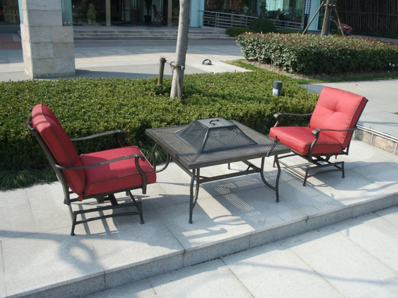 廣州休閑桌椅在戶外休閑空間中起著什麽樣的作用