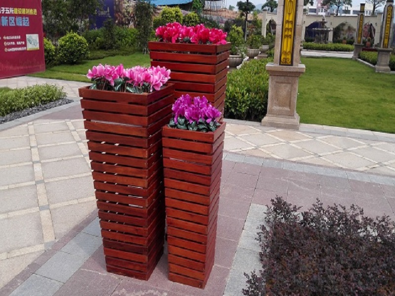 花箱：打造迷人的戶外花園