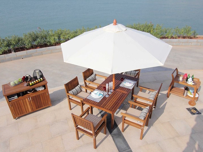 廣州的戶外家具設計非常注重實用性和美觀性